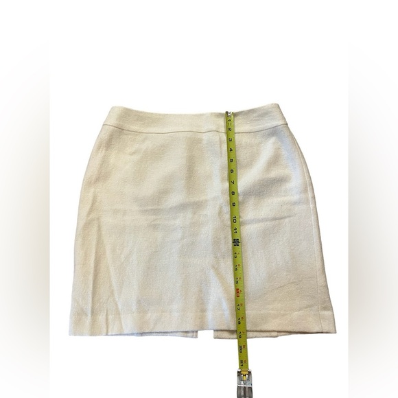 Banana Republic Cream Mini Skirt with Clean High Waist - Picture 4 of 5